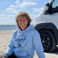 Damen Hoddie "Hannes Camper" iceblue